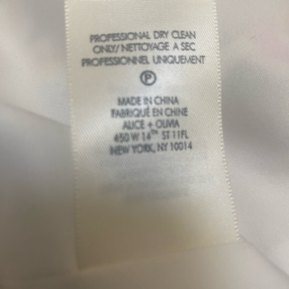 Alice and Olivia pullover windbreaker - Picture 4 of 6